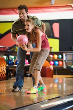 BOWLING-258X386.jpg