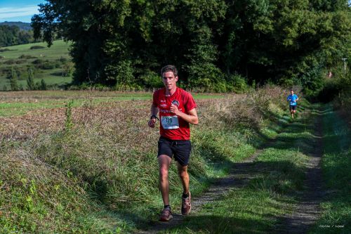 Dossier_Trail_Chambon_2024_deux_concurrents_c_ClicClac_Lionel.jpg