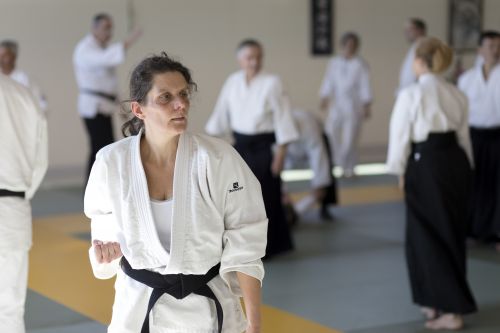 Dossier_aikido_femme_L.jpg