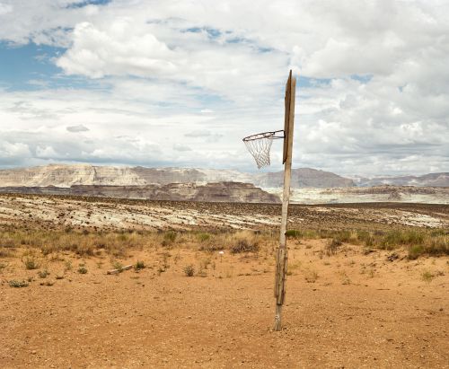 Histoires_Image_Joel_Sternfeld_basket_Arizona_Lake_Powell.jpg