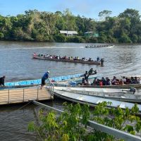 Dossier_p15_Guyane_Camopi_pirogues.jpg